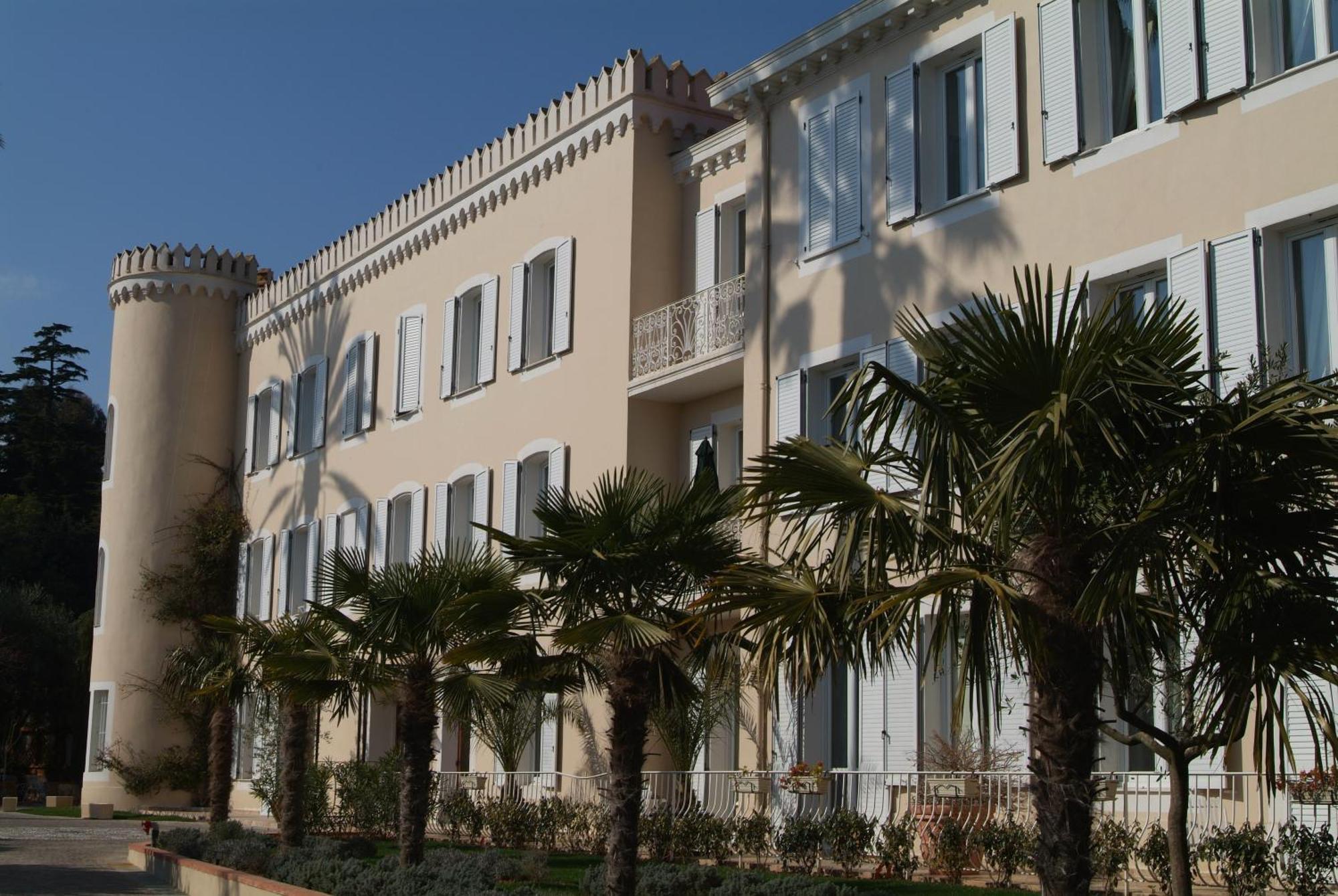 Hotel Chateau De La Tour Кан Екстериор снимка