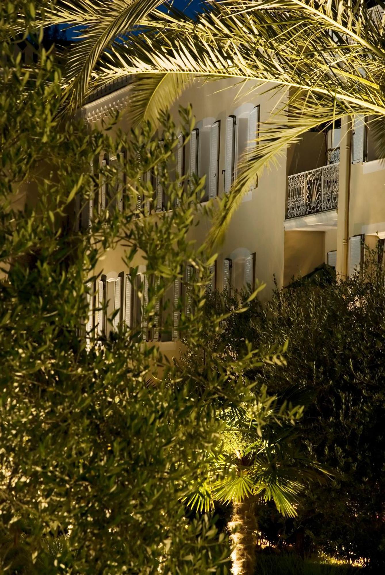 Hotel Chateau De La Tour Кан Екстериор снимка